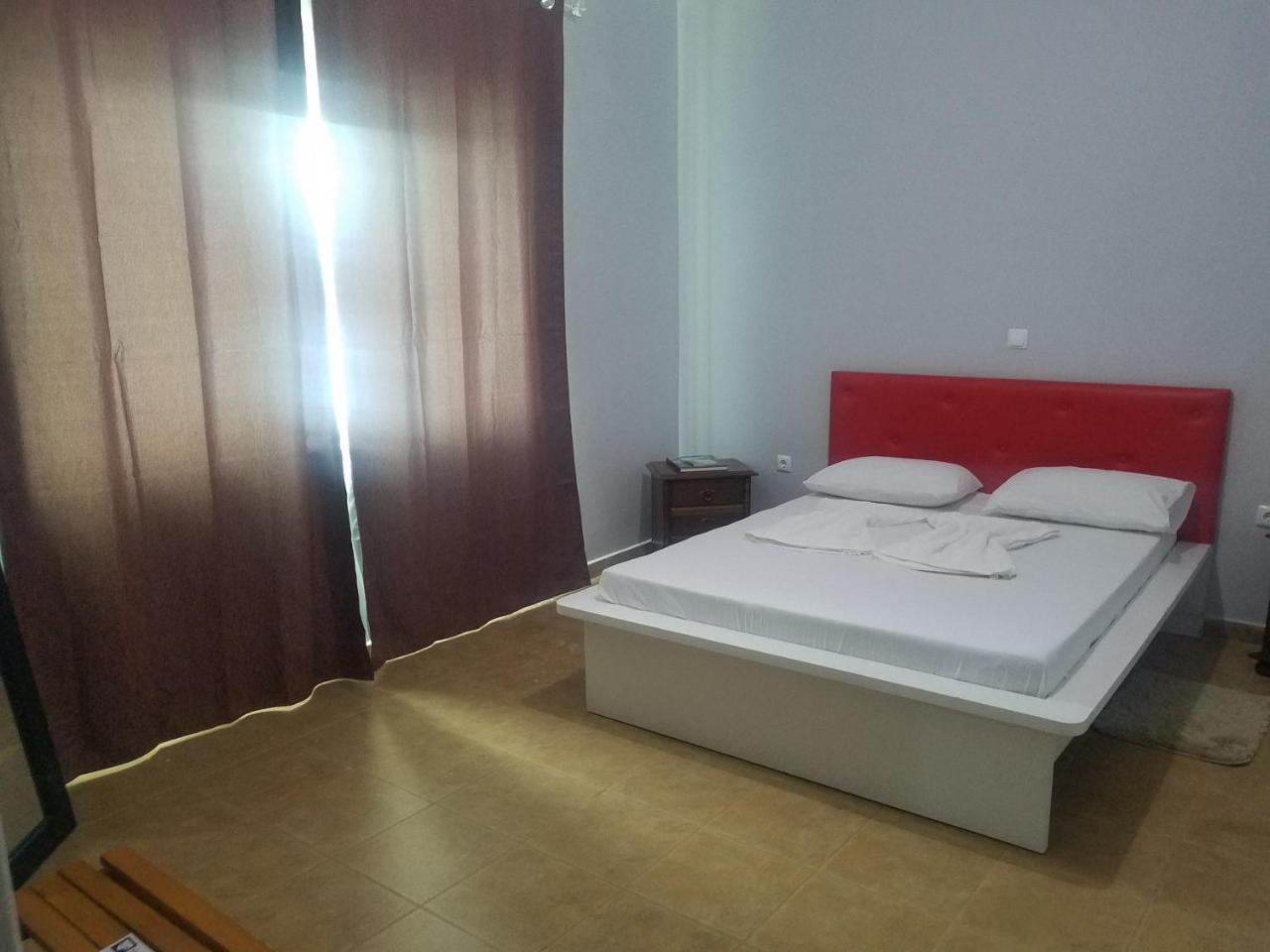 Maresia Guest House Прая Екстер'єр фото