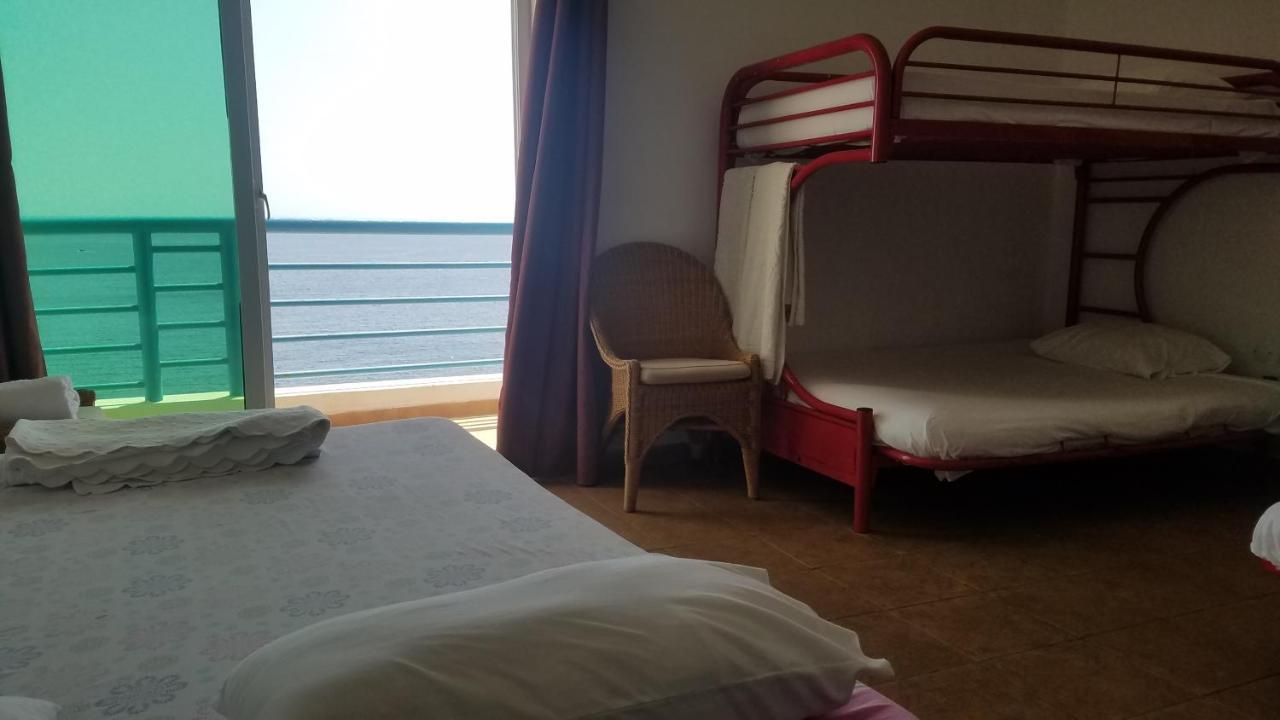 Maresia Guest House Прая Екстер'єр фото